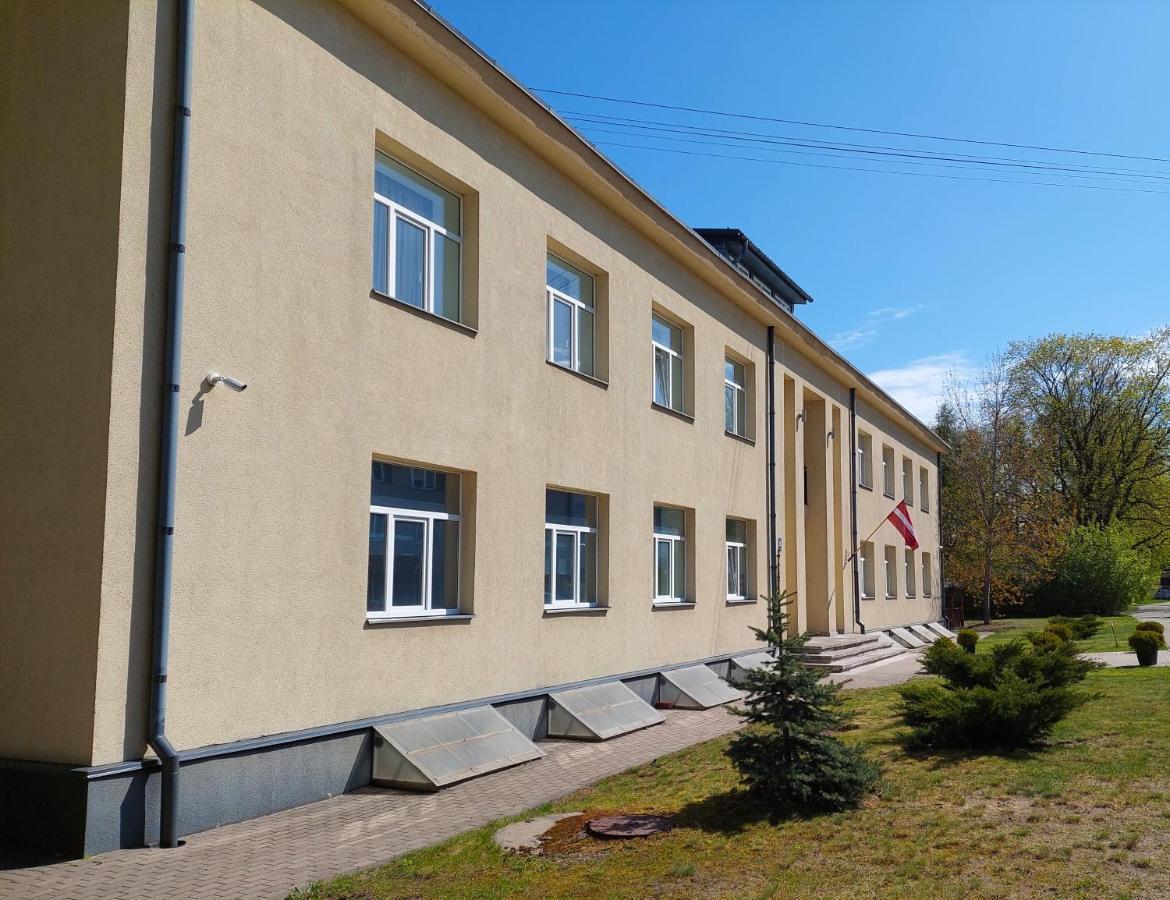 Happy Hotel Riga Exterior foto