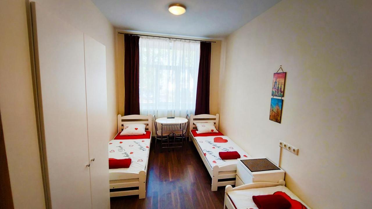 Happy Hotel Riga Exterior foto