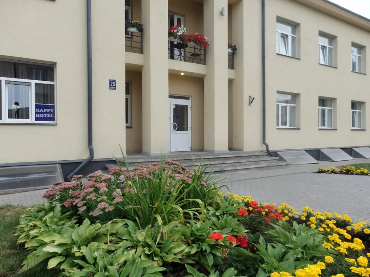 Happy Hotel Riga Exterior foto